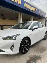 Toyota Prius,2023-3