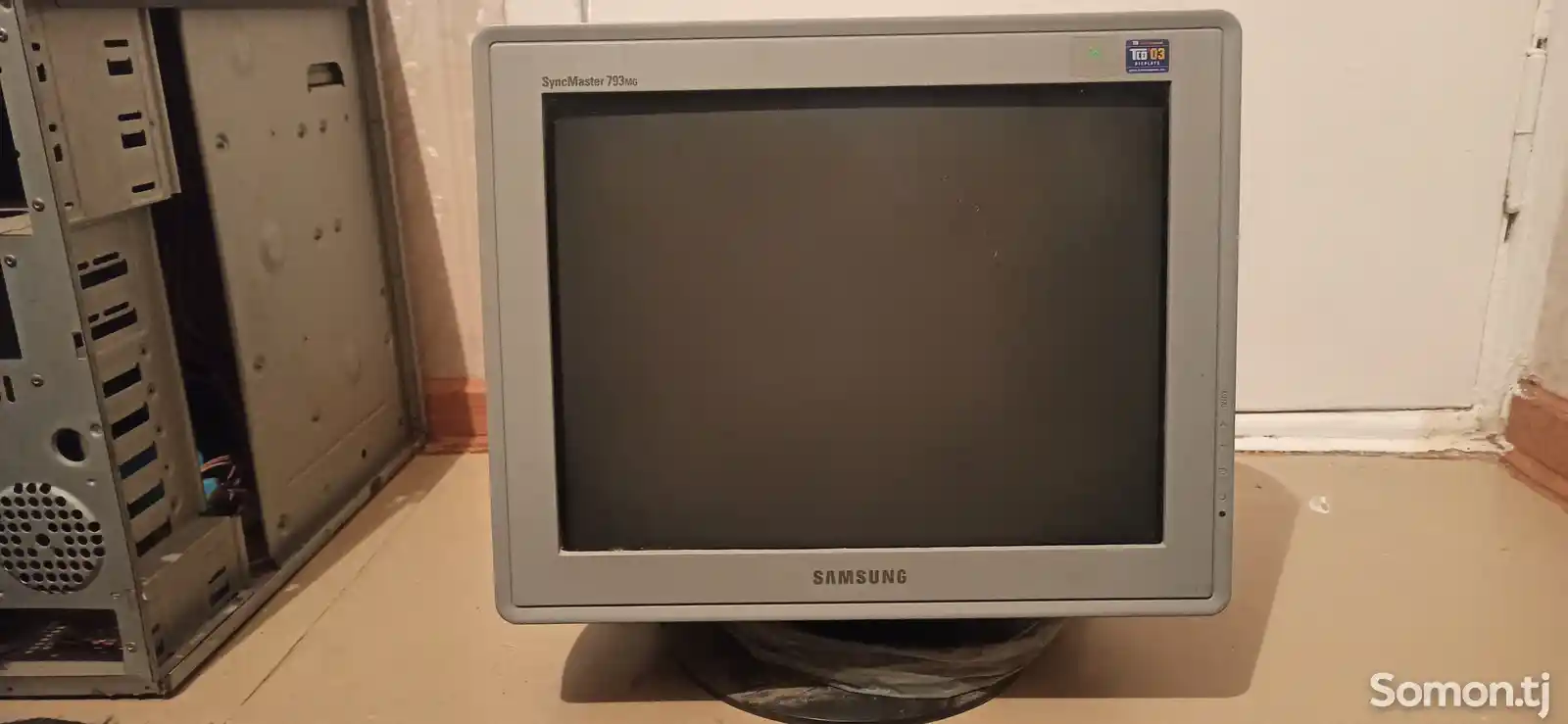 Мониторы Samsung и LG-2