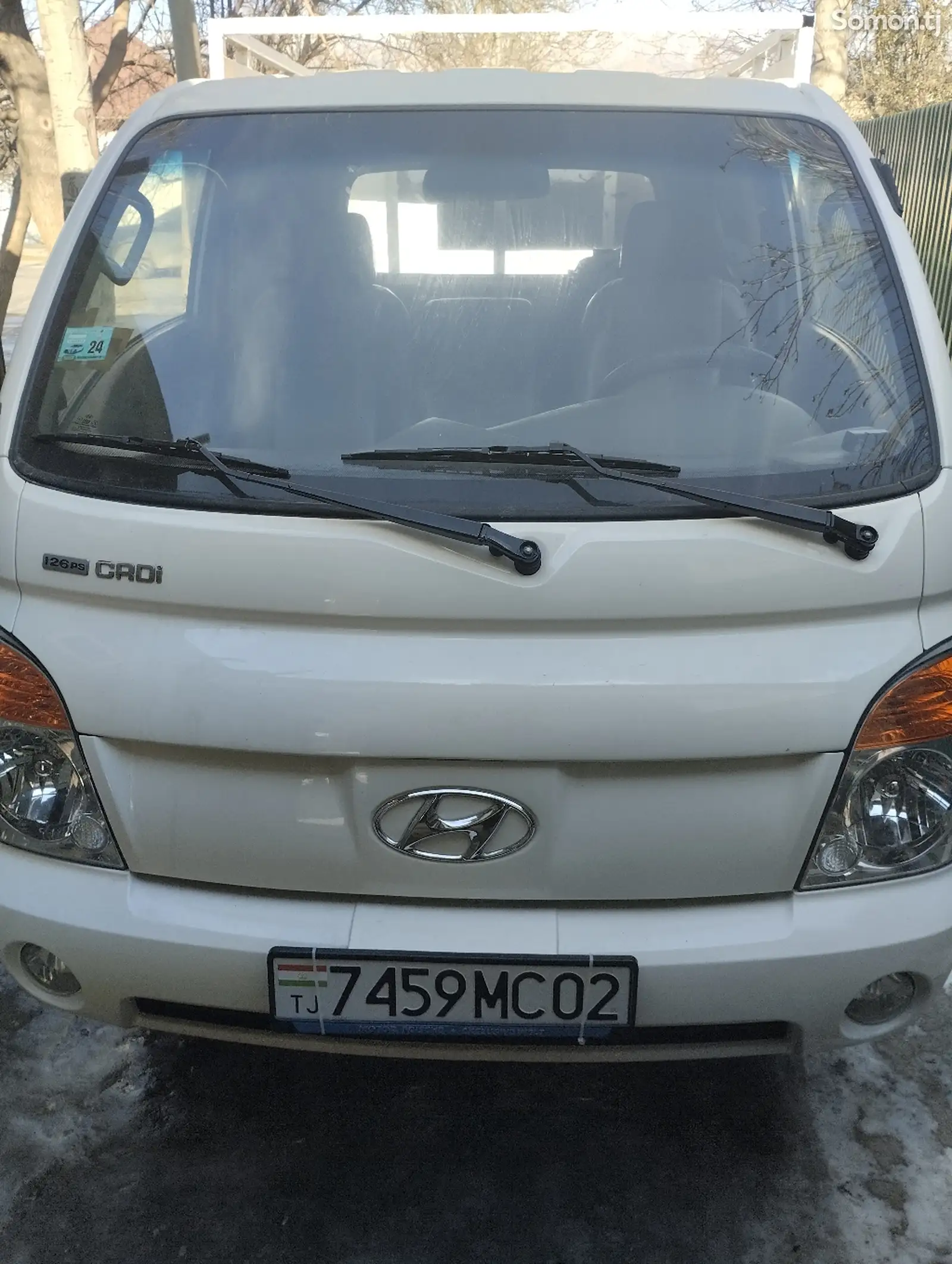 Бортовой автомобиль Hyundai Porter, 2011-1