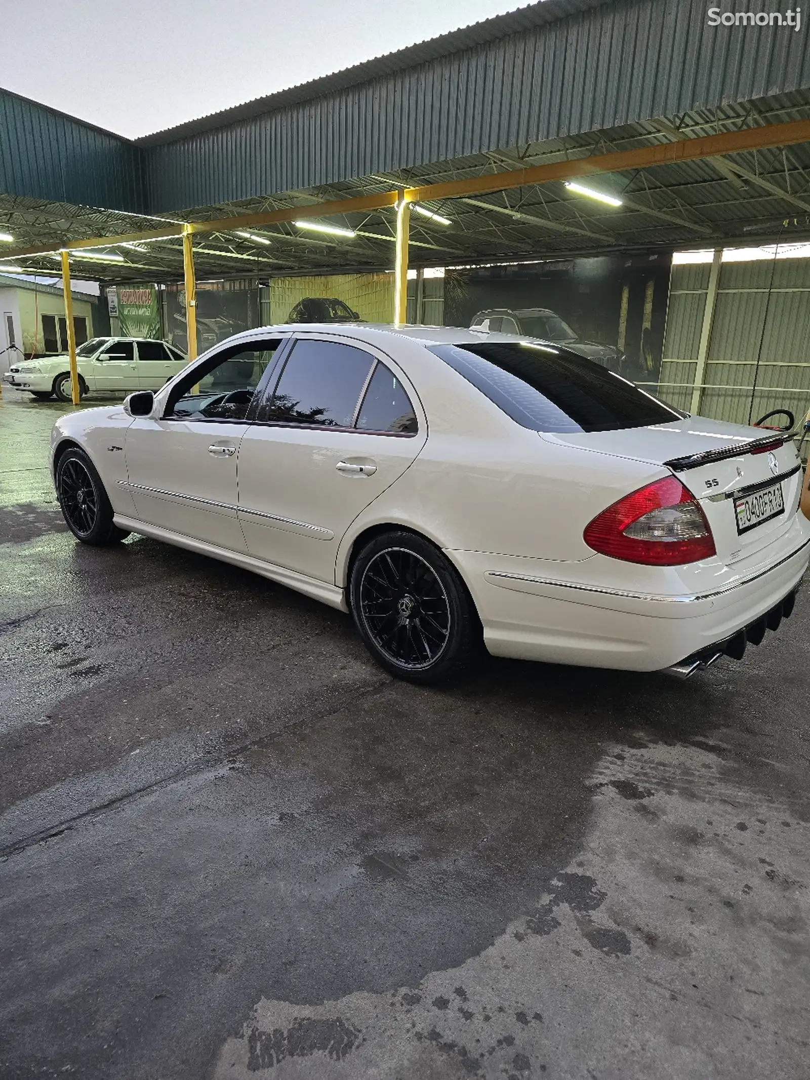 Mercedes-Benz E class, 2009-1