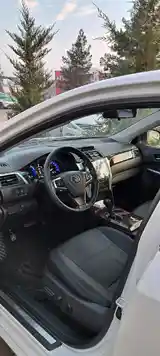 Toyota Camry, 2015-8