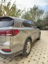 Kia Sorento, 2020-7