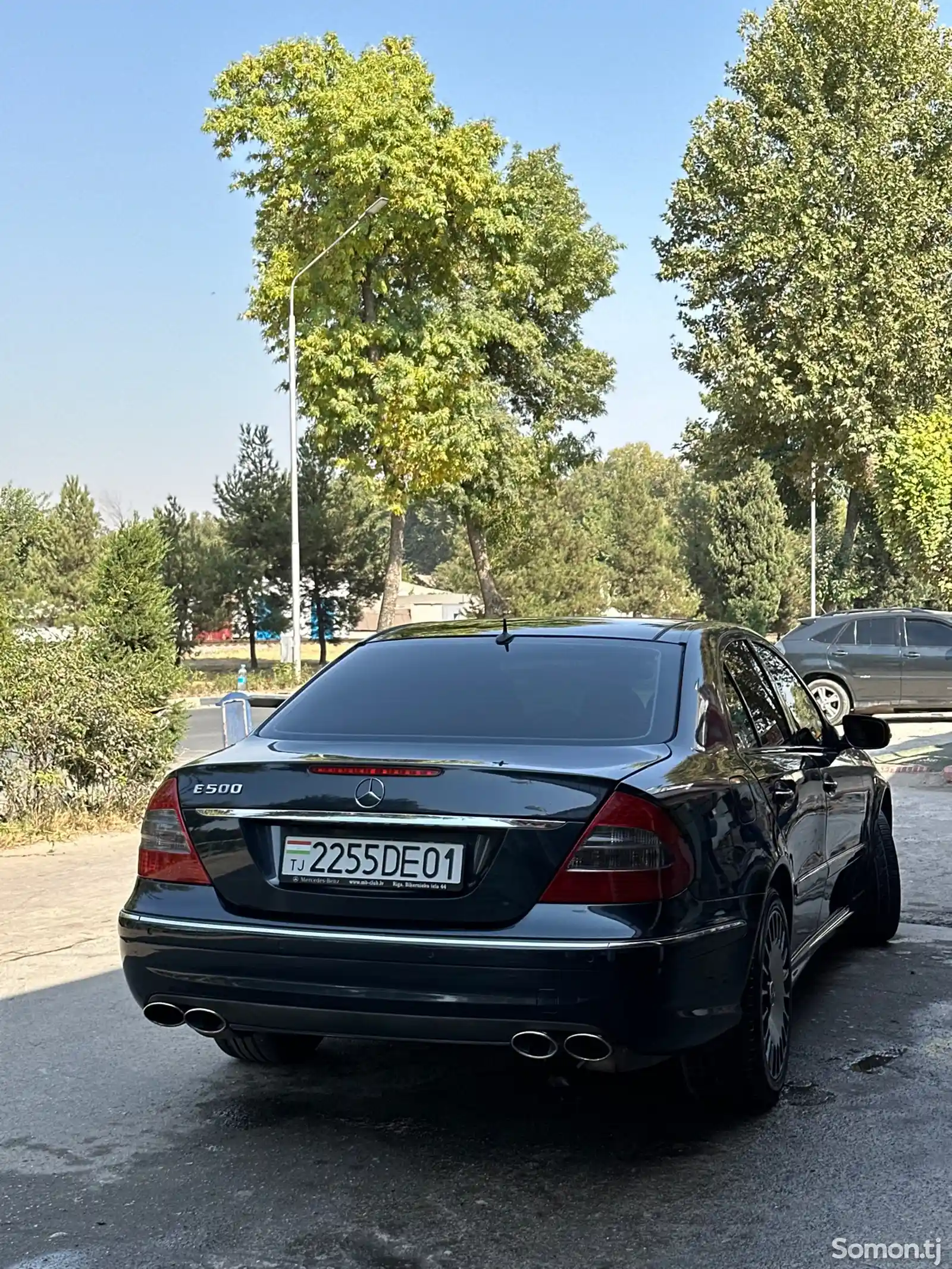 Mercedes-Benz E class, 2002-3