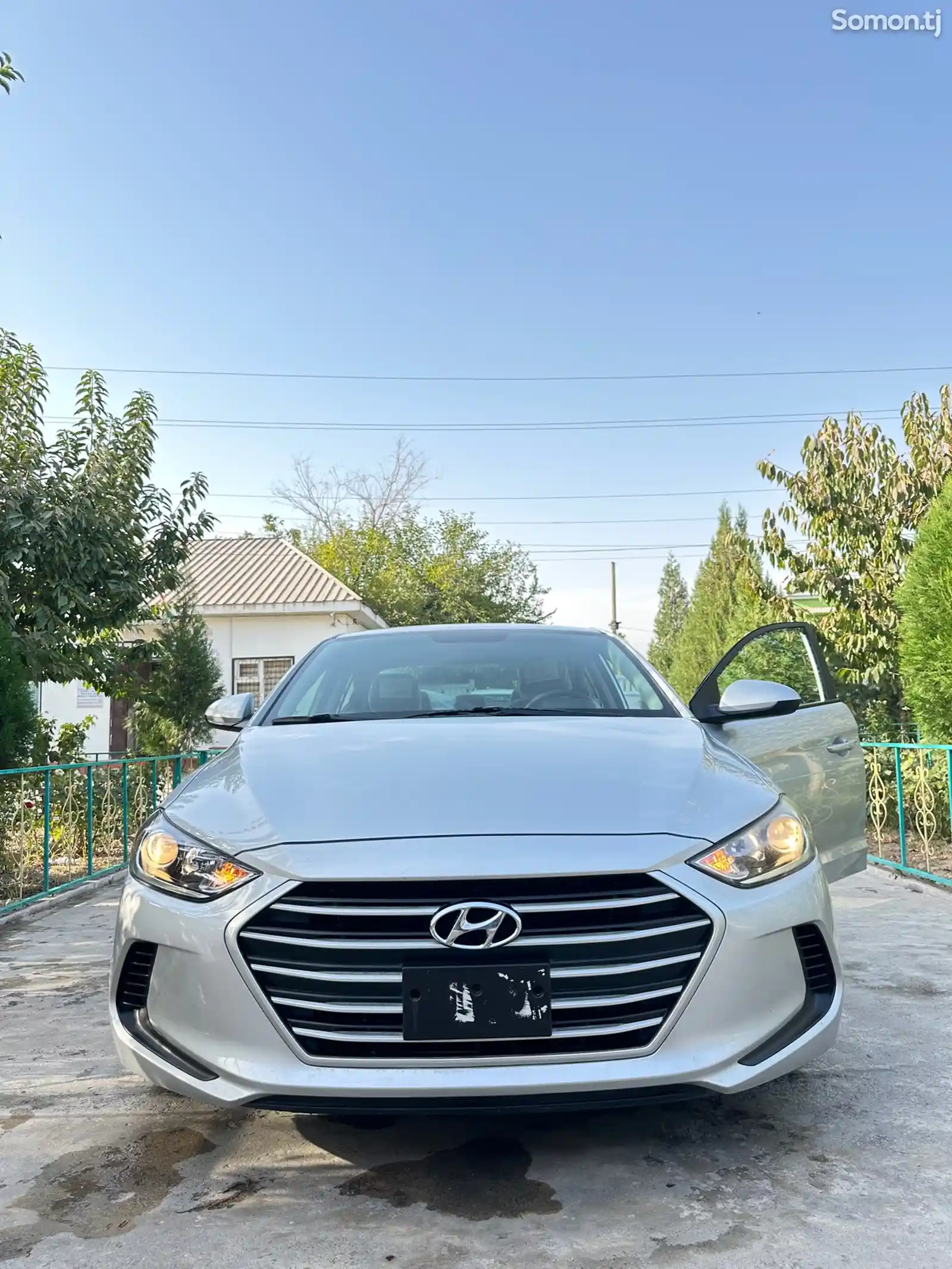 Hyundai Elantra, 2017-5