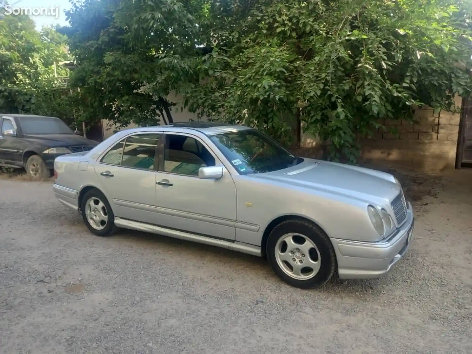 Mercedes-Benz E class, 1995-1