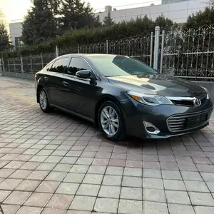 Toyota Avalon, 2013