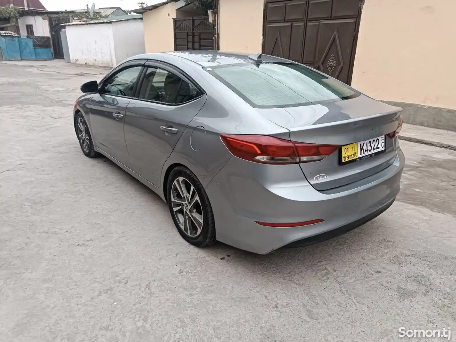 Hyundai Elantra, 2018-5