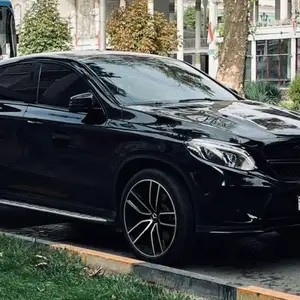 Mercedes-Benz GLE class, 2017