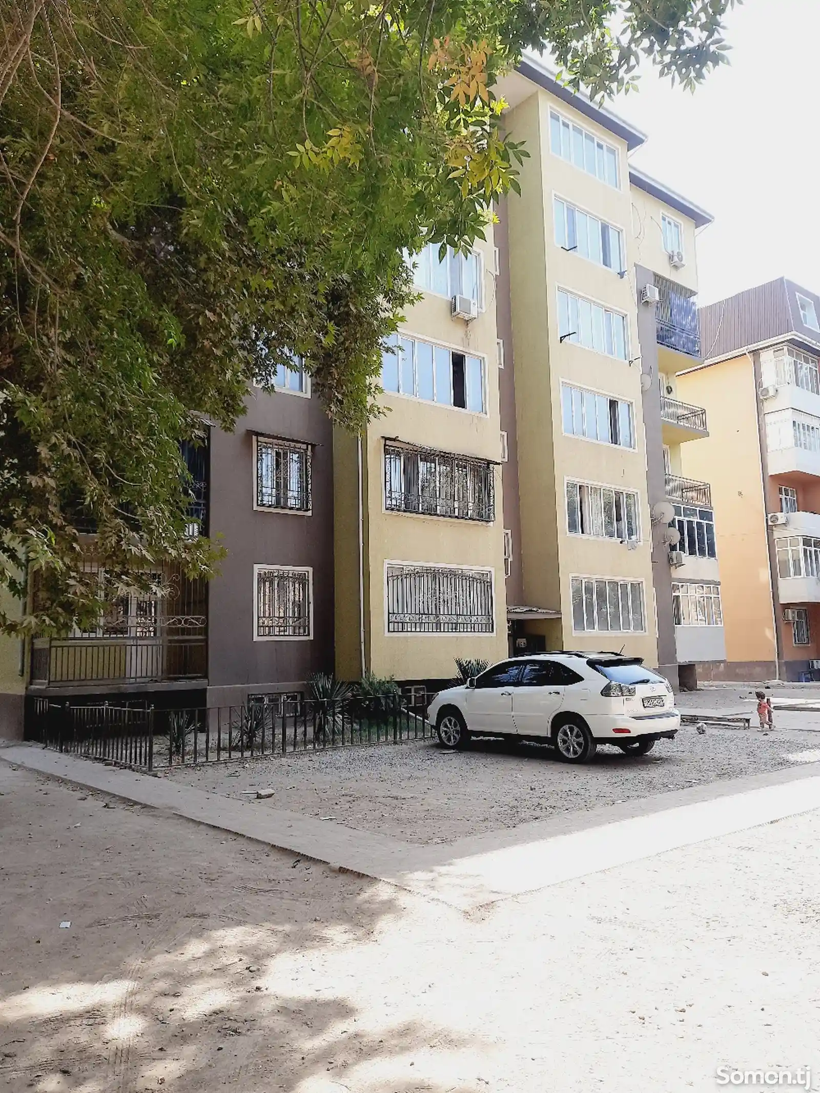 3-комн. квартира, 3 этаж, 101 м², Сомони-3