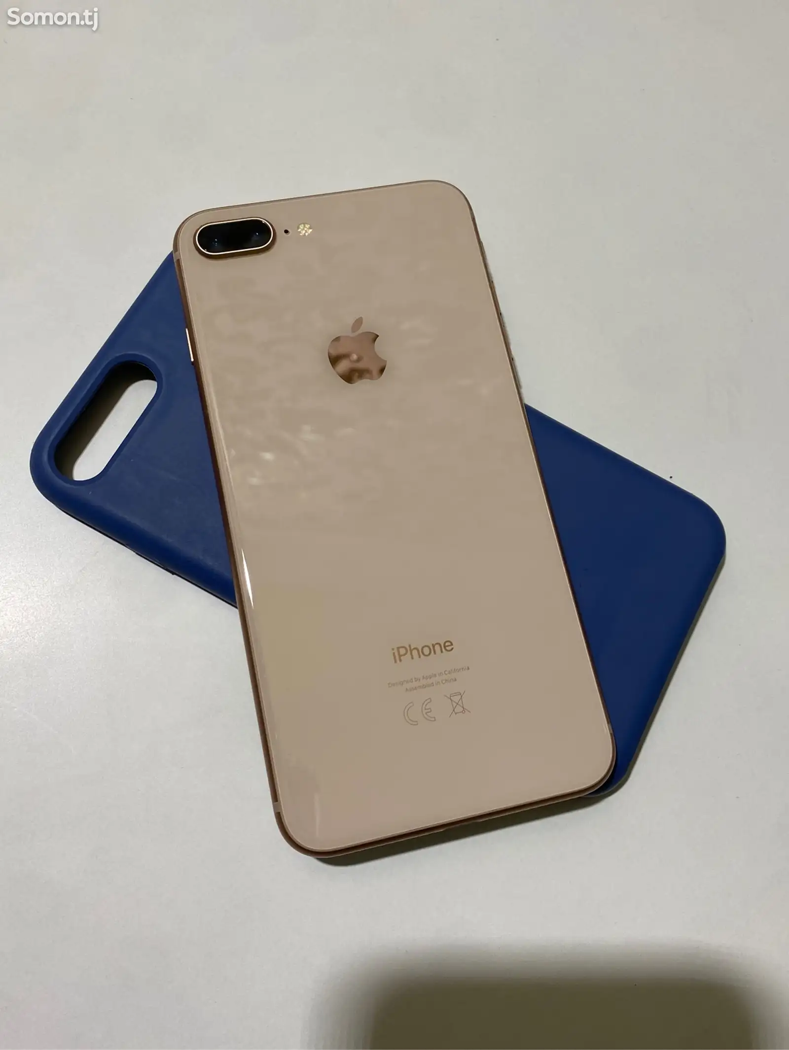 Apple iPhone 8 plus, 256gb, Gold-1