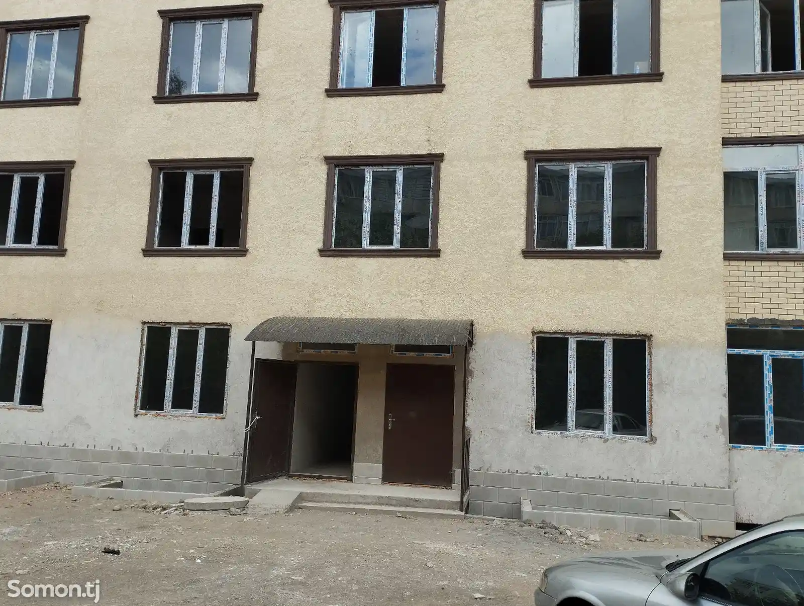 2-комн. квартира, Цокольный этаж, 48 м², 18 мкр-1