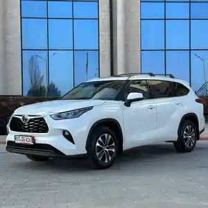 Toyota Highlander, 2021