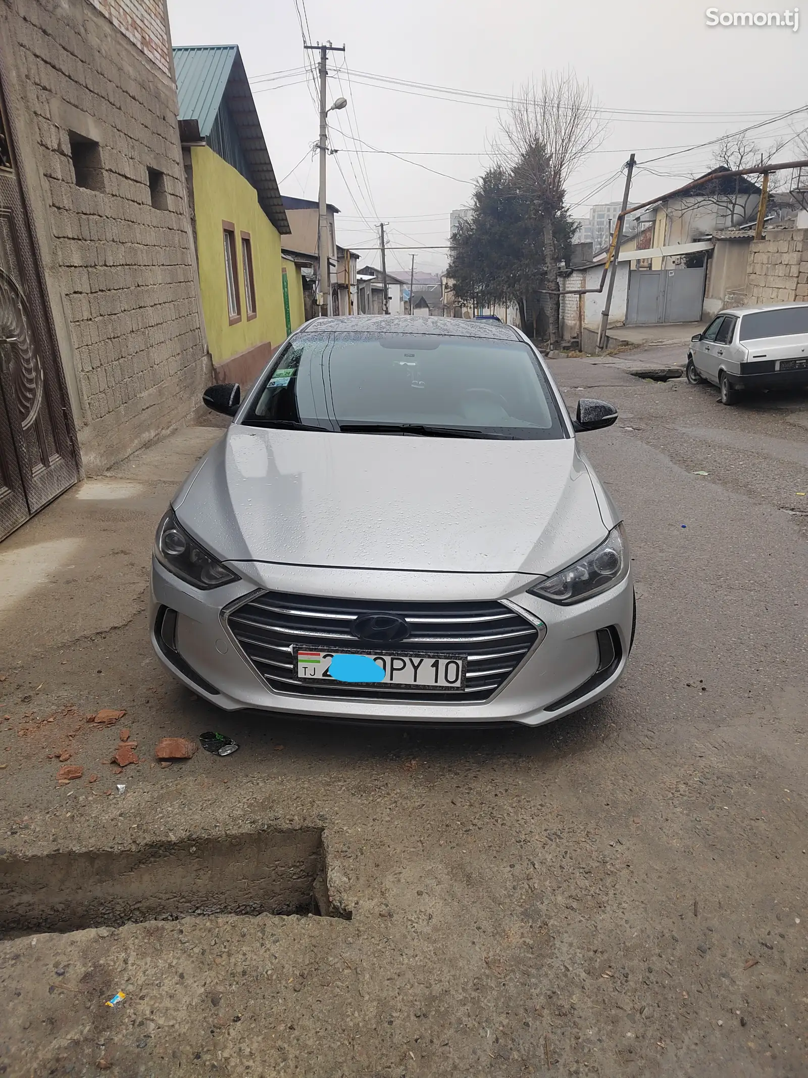 Hyundai Elantra, 2018-1