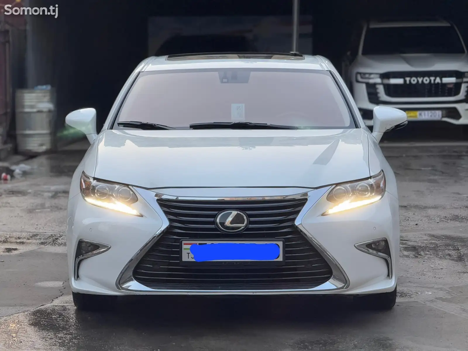 Lexus ES series, 2014-1