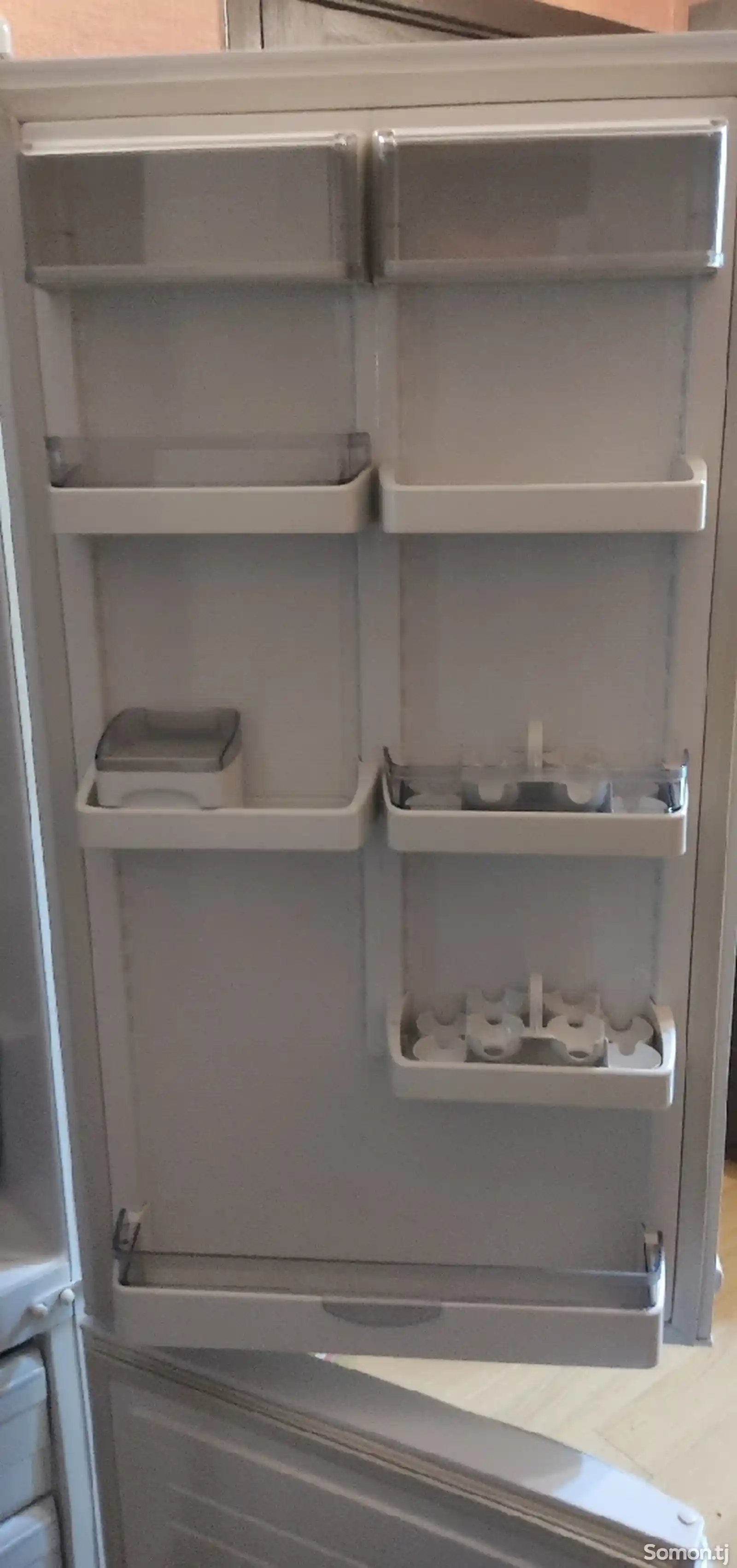 Холодильник двухкамерный Атлант МХМ-1800-2