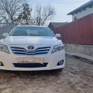 Toyota Camry, 2008