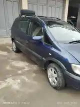 Opel Zafira, 2000-2