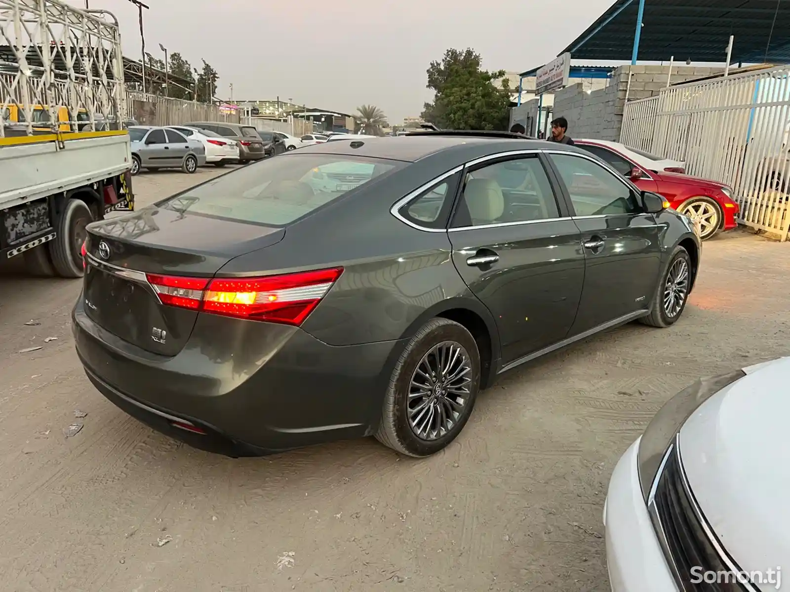 Toyota Avalon, 2015-6