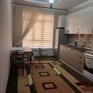 2-комн. квартира, 11 этаж, 76м², Шохмансур