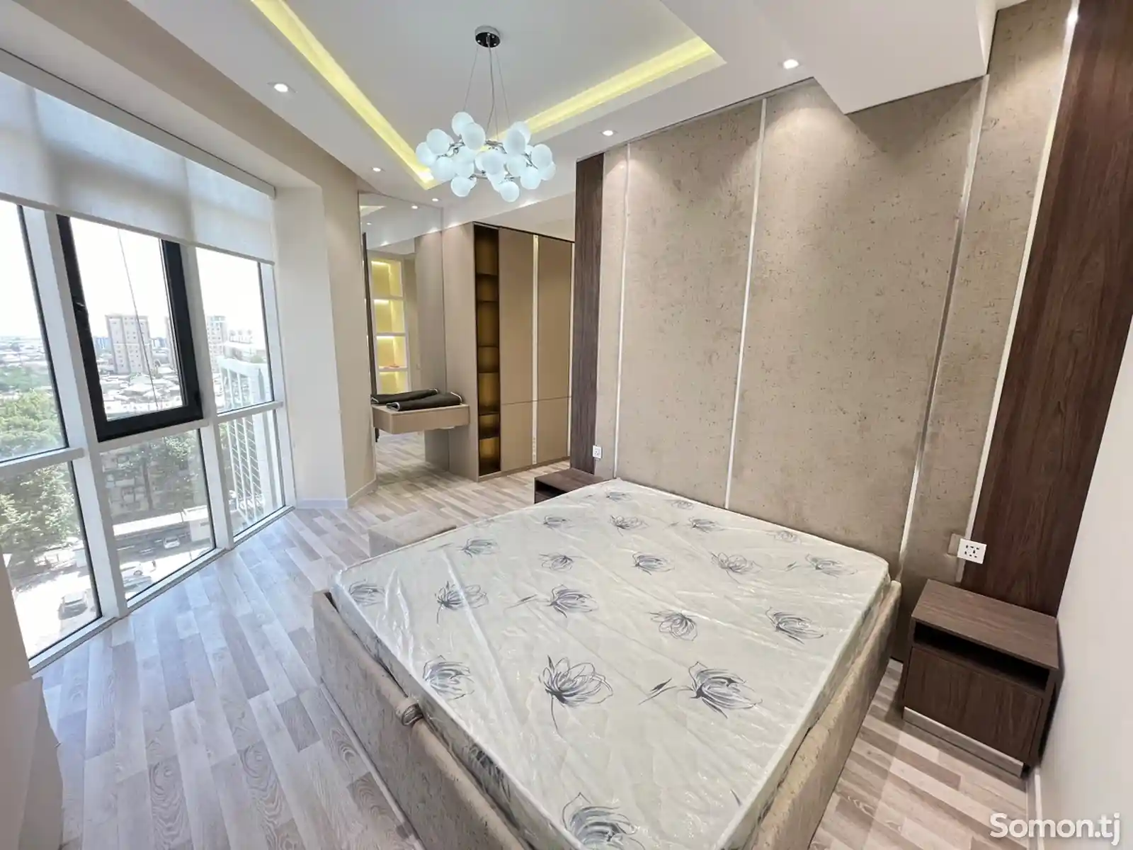 2-комн. квартира, 9 этаж, 85м², Голубой экран-5