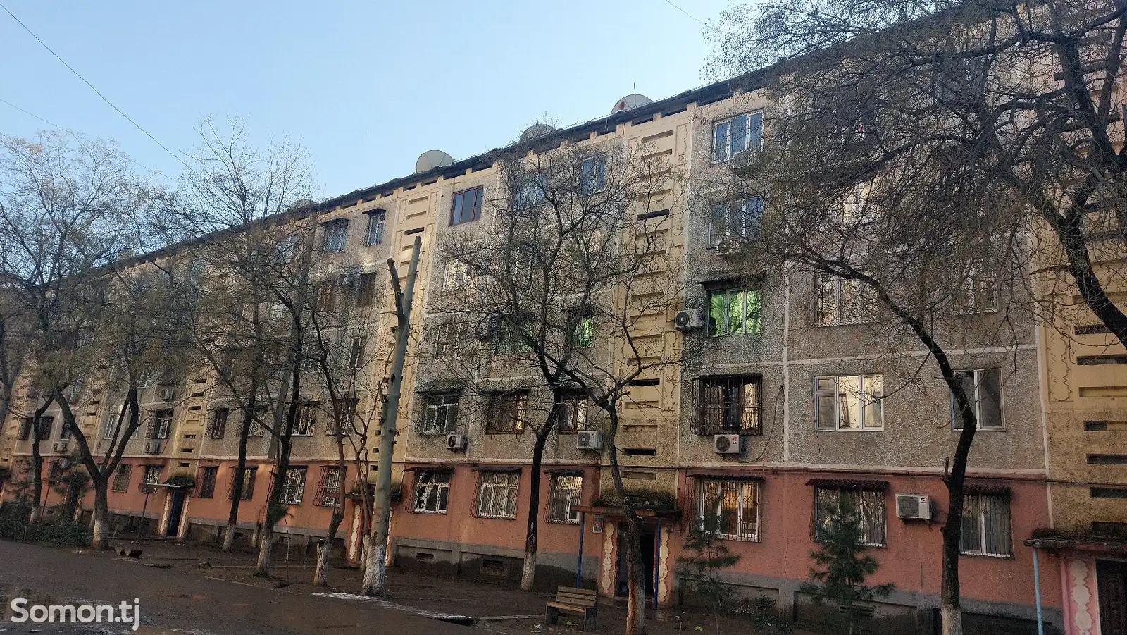 3-комн. квартира, 1 этаж, 70 м², Сино-1