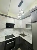 2-комн. квартира, 14 этаж, 49 м², Ватан-7