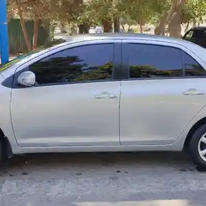 Toyota Belta, 2008