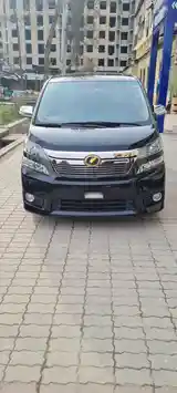 Toyota Vellfire, 2014-2