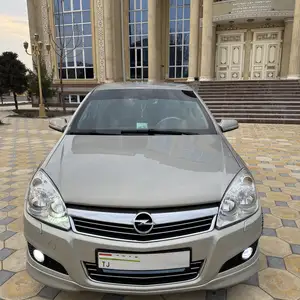 Opel Astra H, 2008