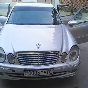 Mercedes-Benz E class, 2004