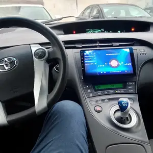 Toyota Prius, 2011