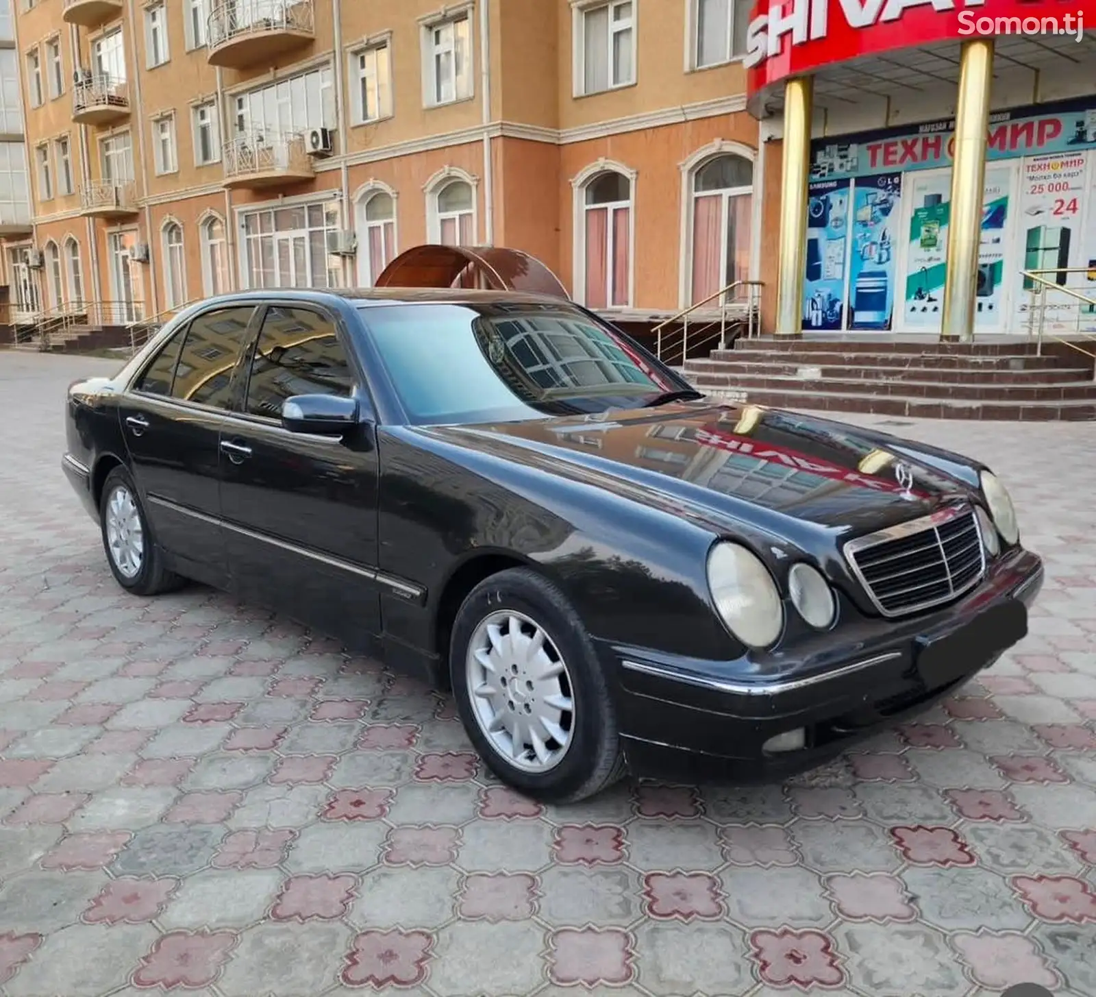 Mercedes-Benz E class, 2000-1