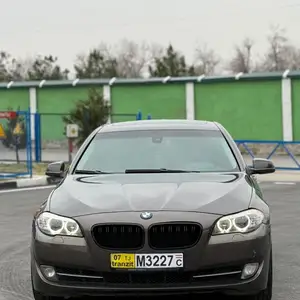 BMW 5 series, 2013