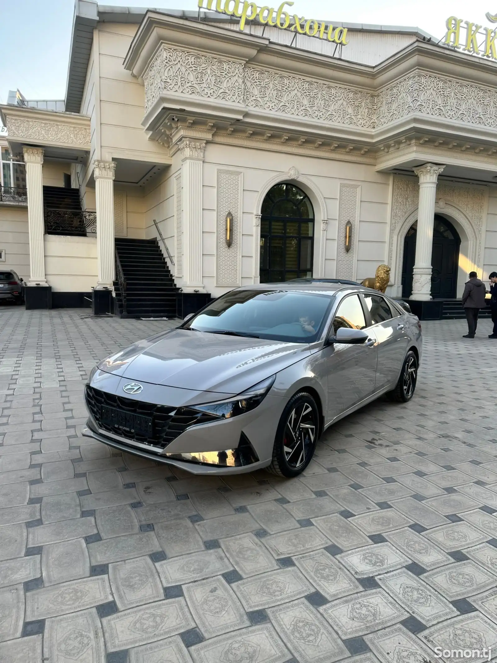 Hyundai Elantra, 2023-1