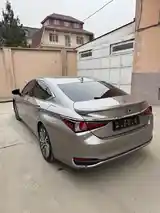 Lexus ES series, 2020-2