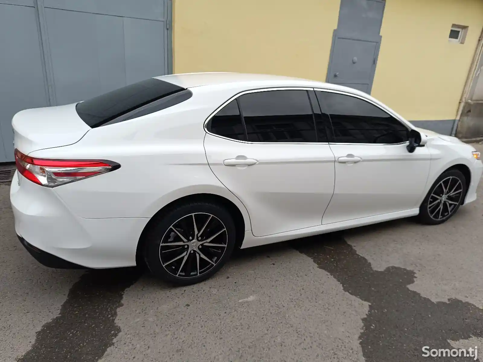 Toyota Camry, 2018-7