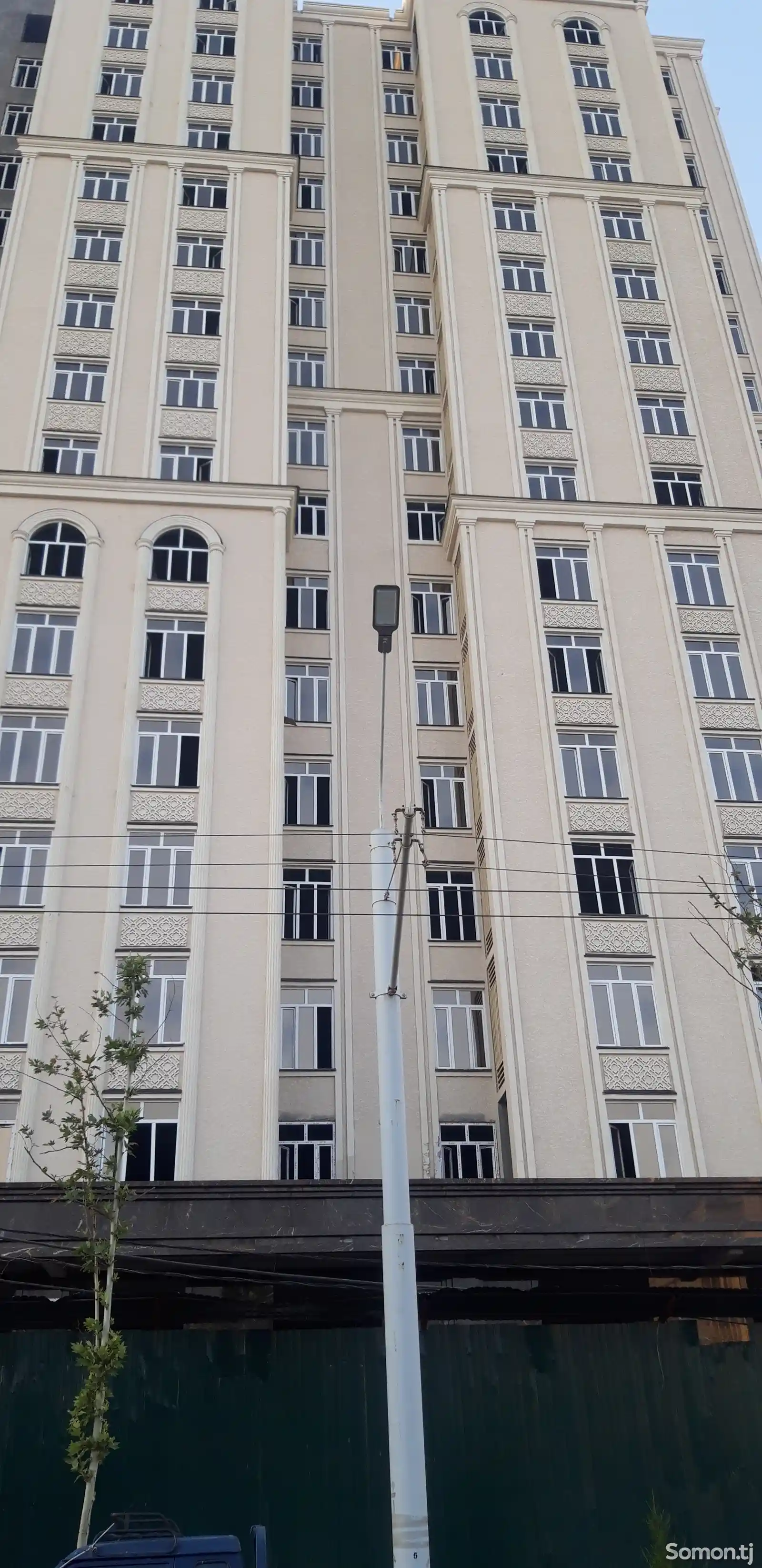 3-комн. квартира, 3 этаж, 92 м², Эстакадаи 82 мкр, Казокон-1