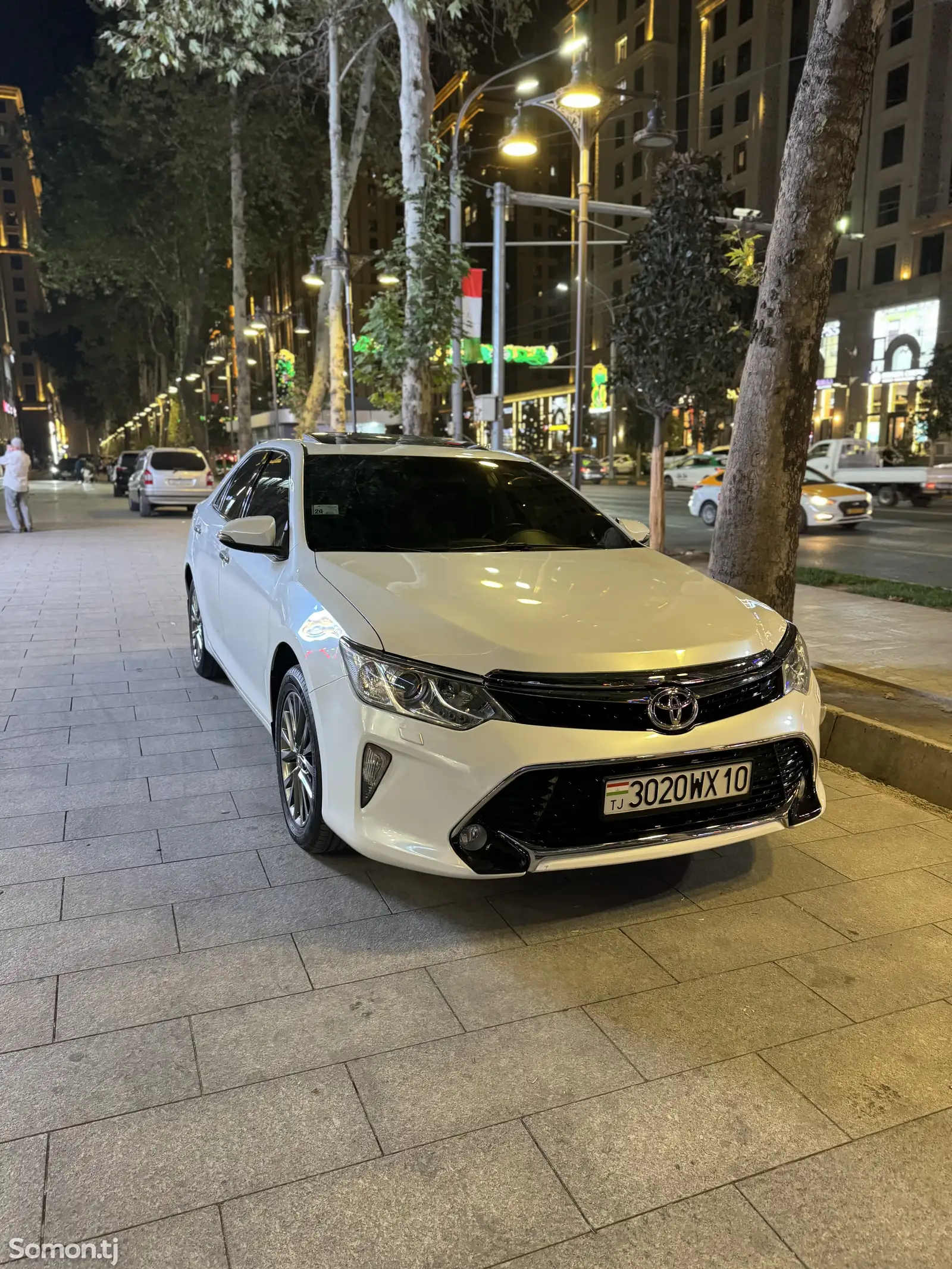 Toyota Camry, 2016-7