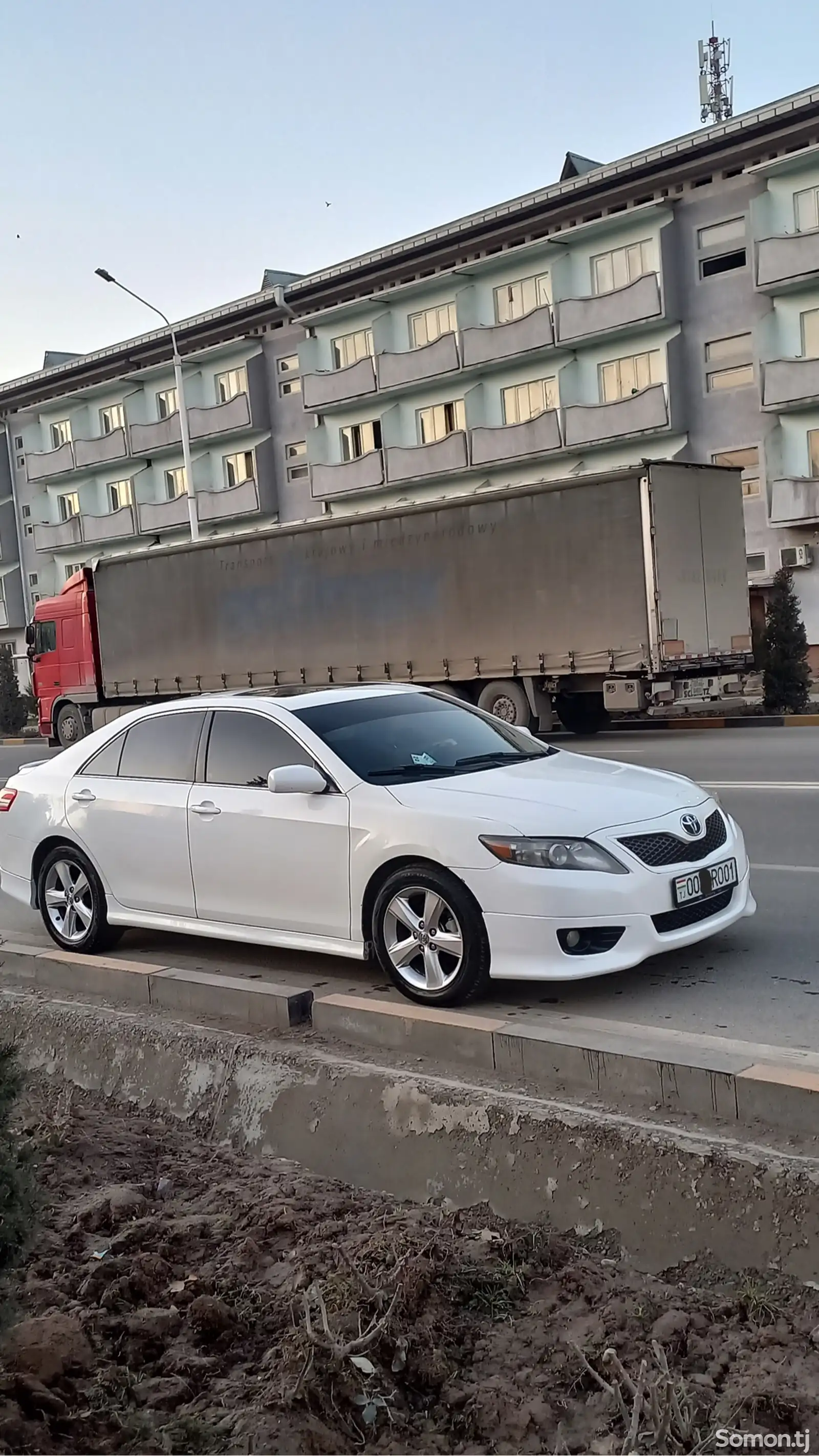 Toyota Camry, 2010-1