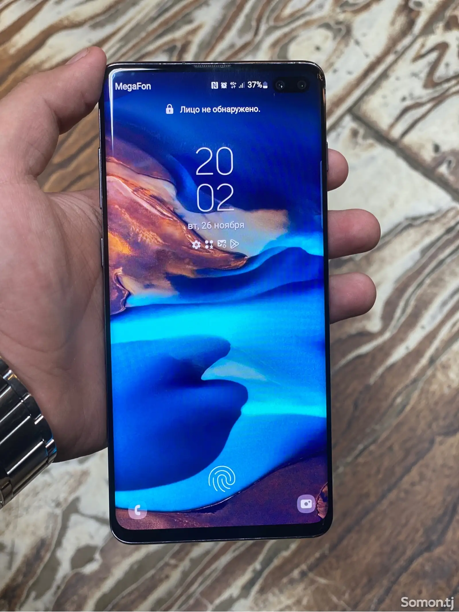 Samsung Galaxy S10+-1