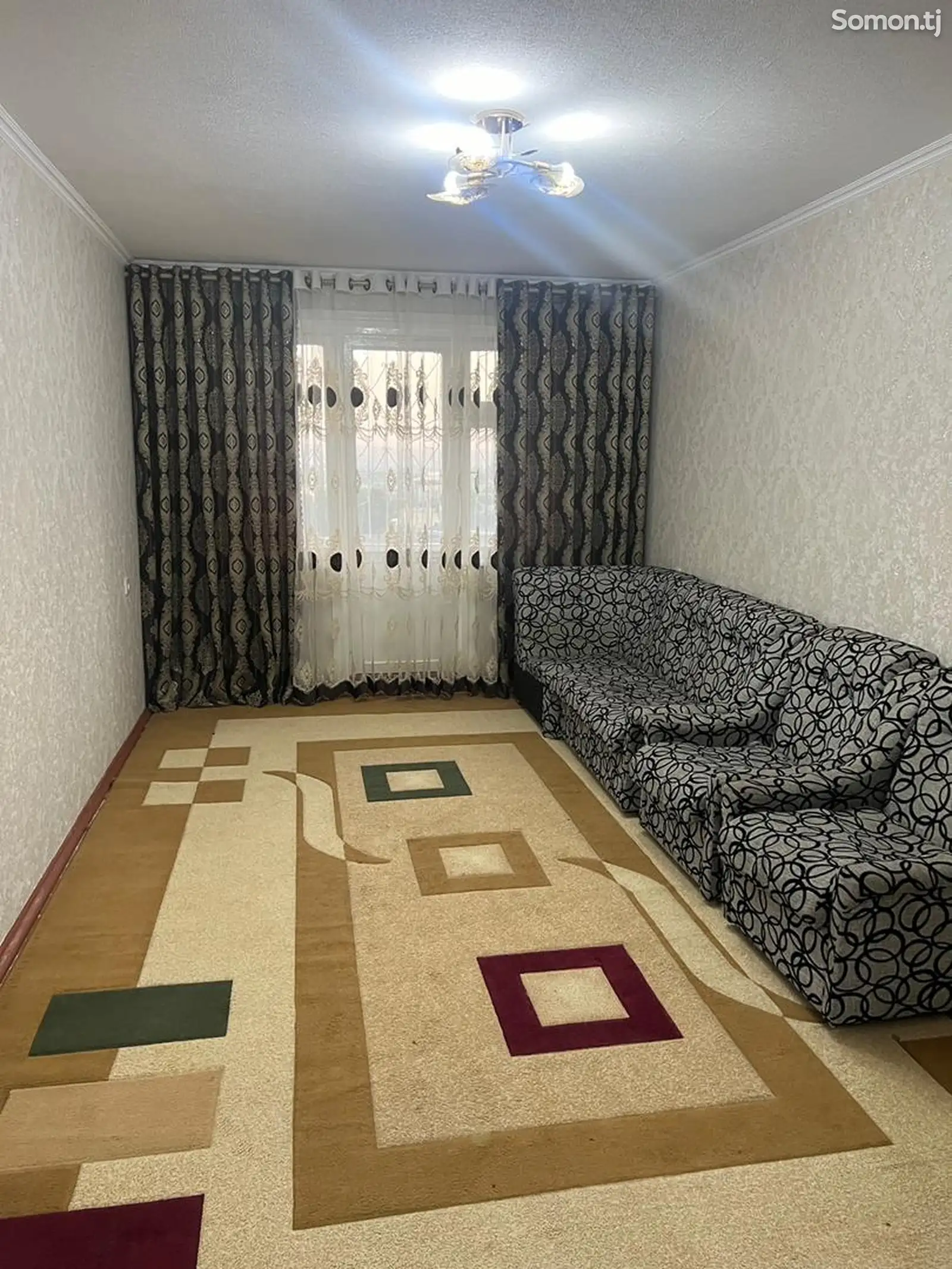 3-комн. квартира, 3 этаж, 70м², 18 мкр-1