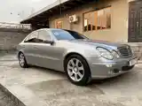 Mercedes-Benz E class, 2003-2