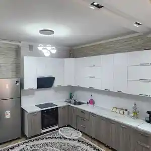 3-комн. квартира, 3 этаж, 112 м², 32 мкр, Сино