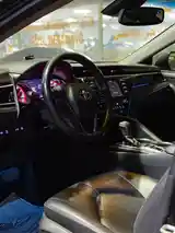 Toyota Camry, 2018-5