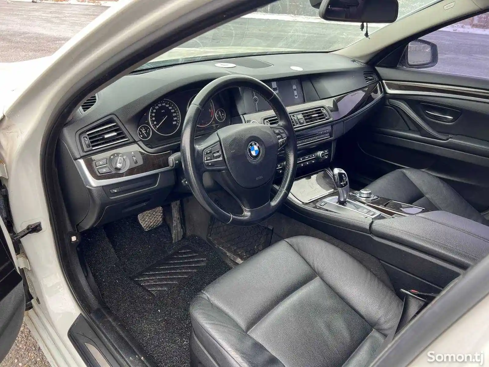 BMW 5 series, 2010-9