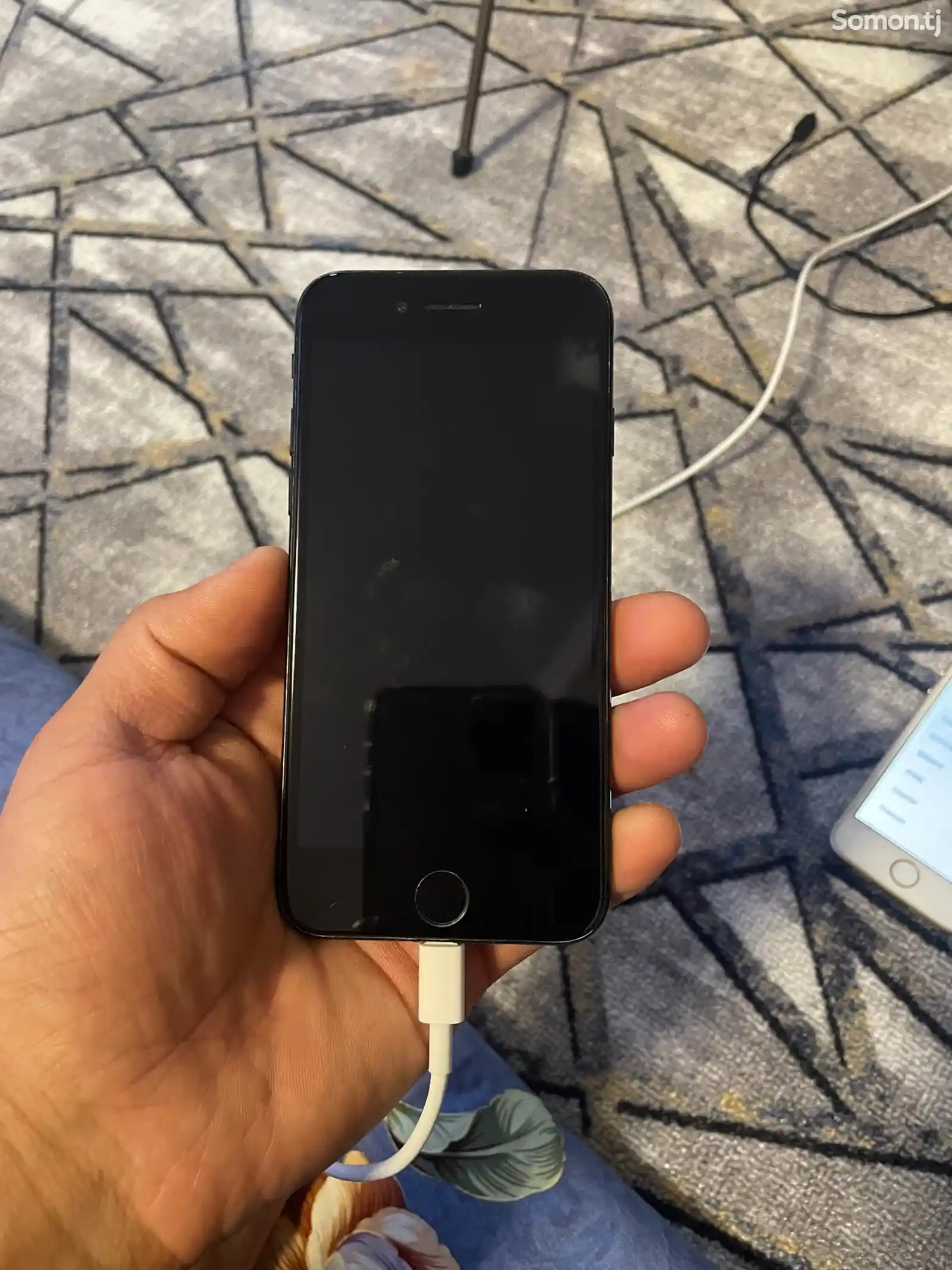 Apple iPhone 7, 32 gb на запчасти-1