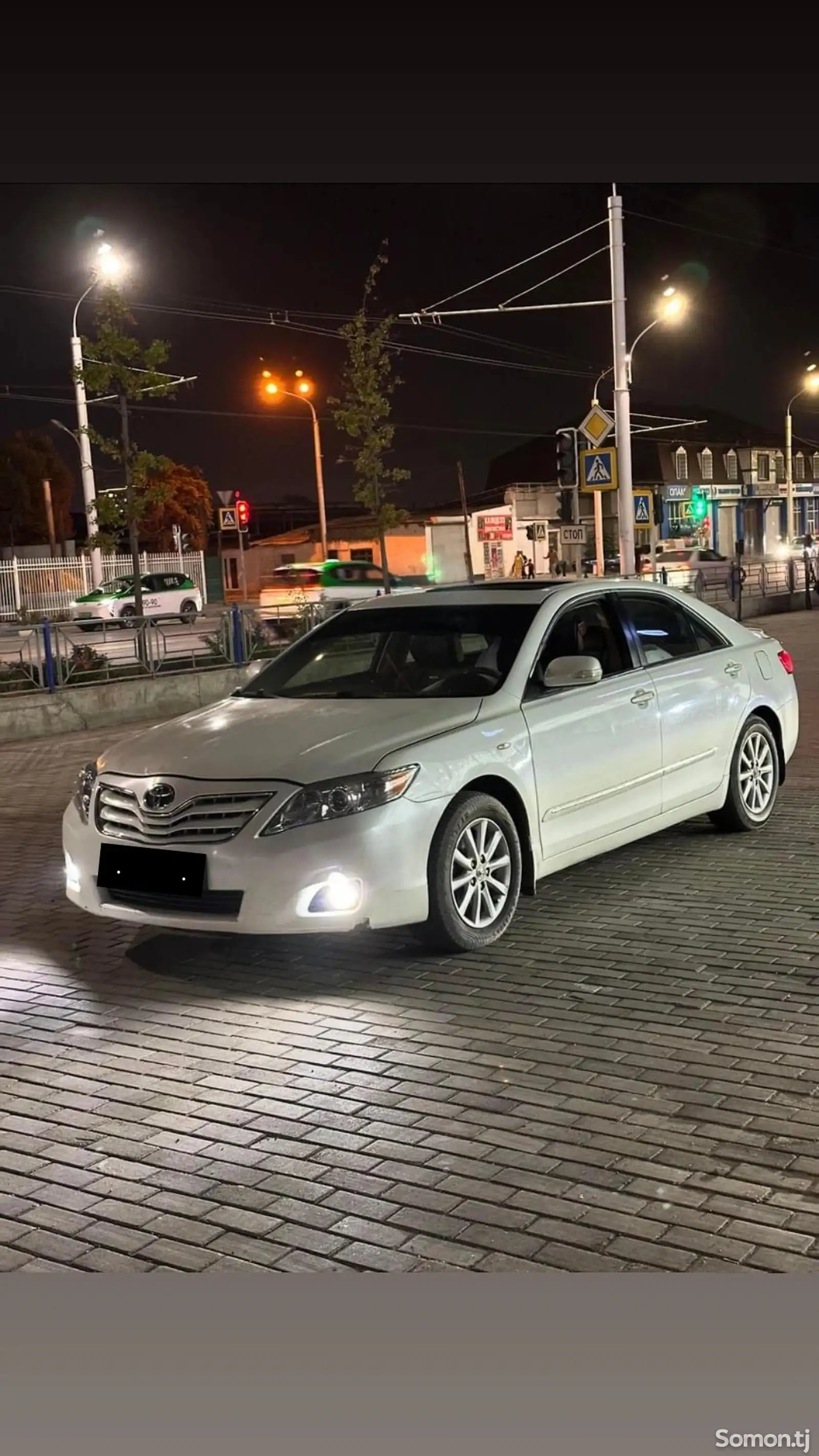 Toyota Camry, 2010-3