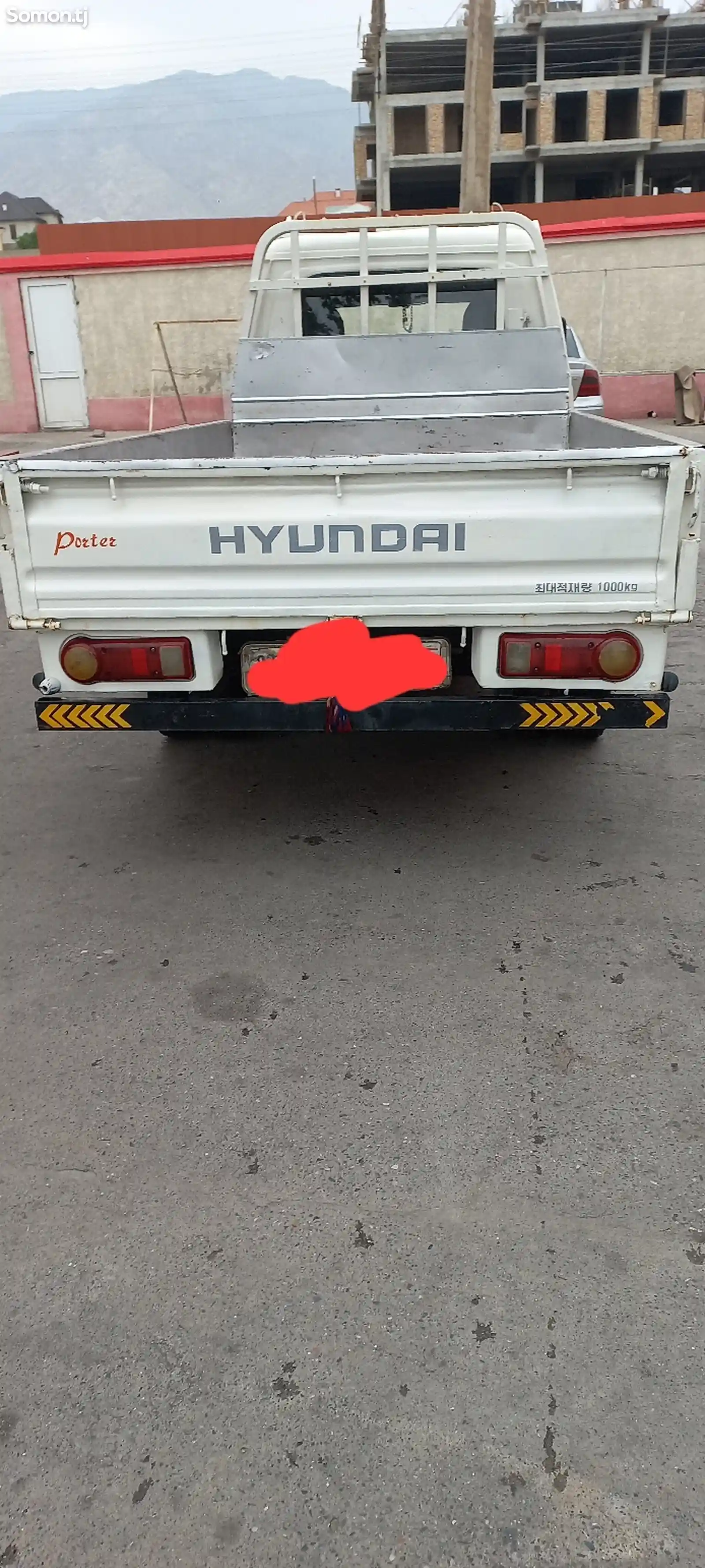 Бортовой автомобиль Hyundai Porter-4