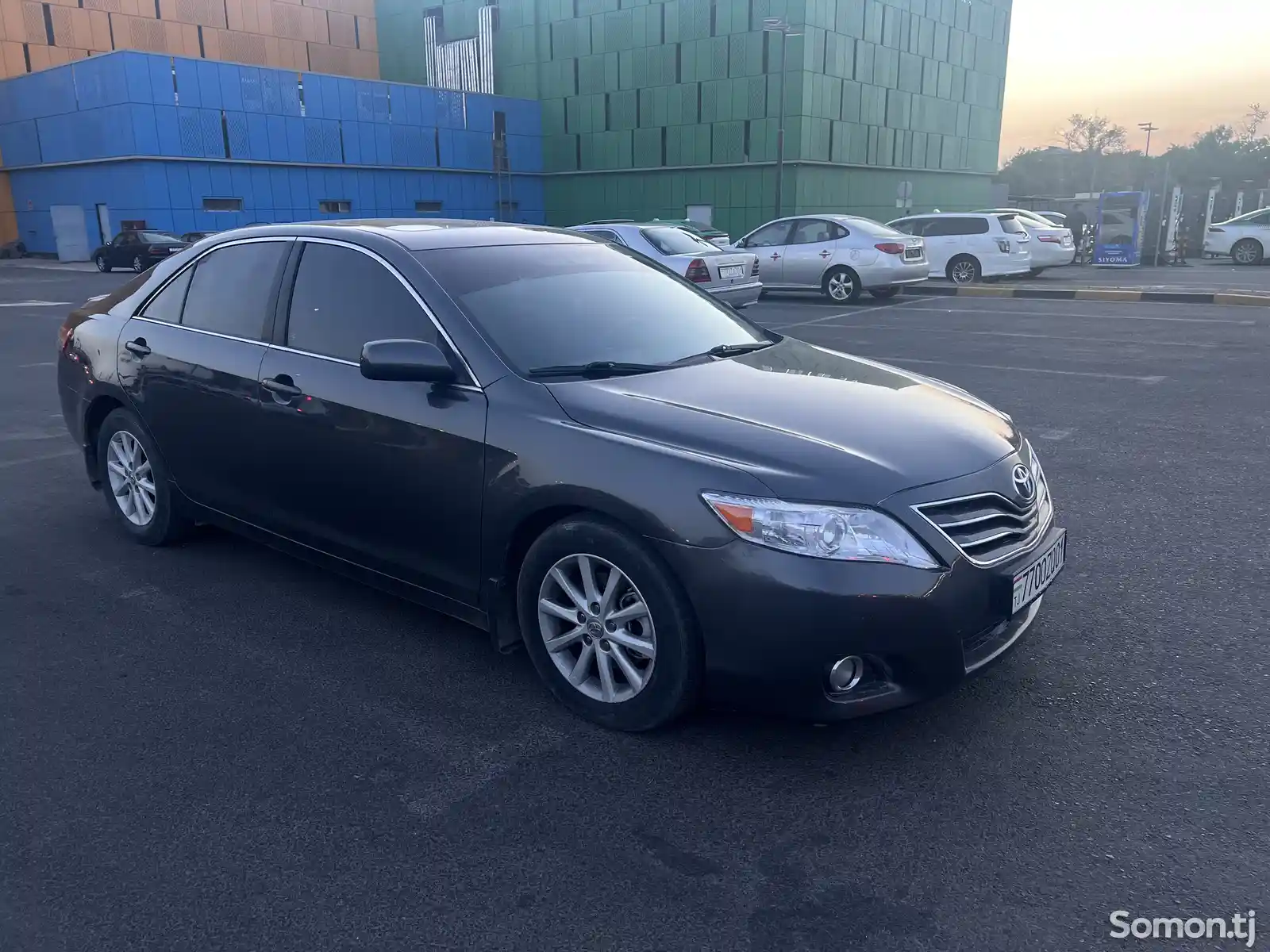 Toyota Camry, 2010-1