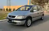 Opel Zafira, 2000-2